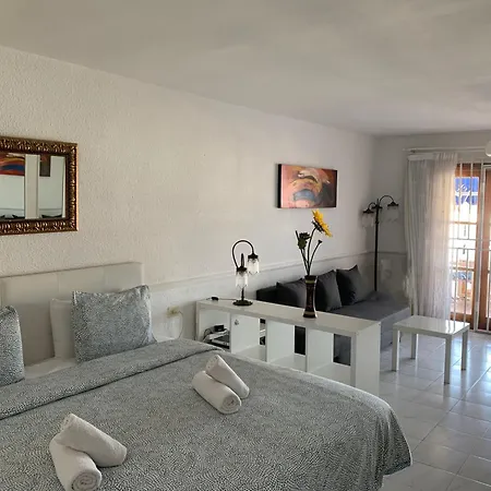 Porto Royale Apartment Los Cristianos (Tenerife)